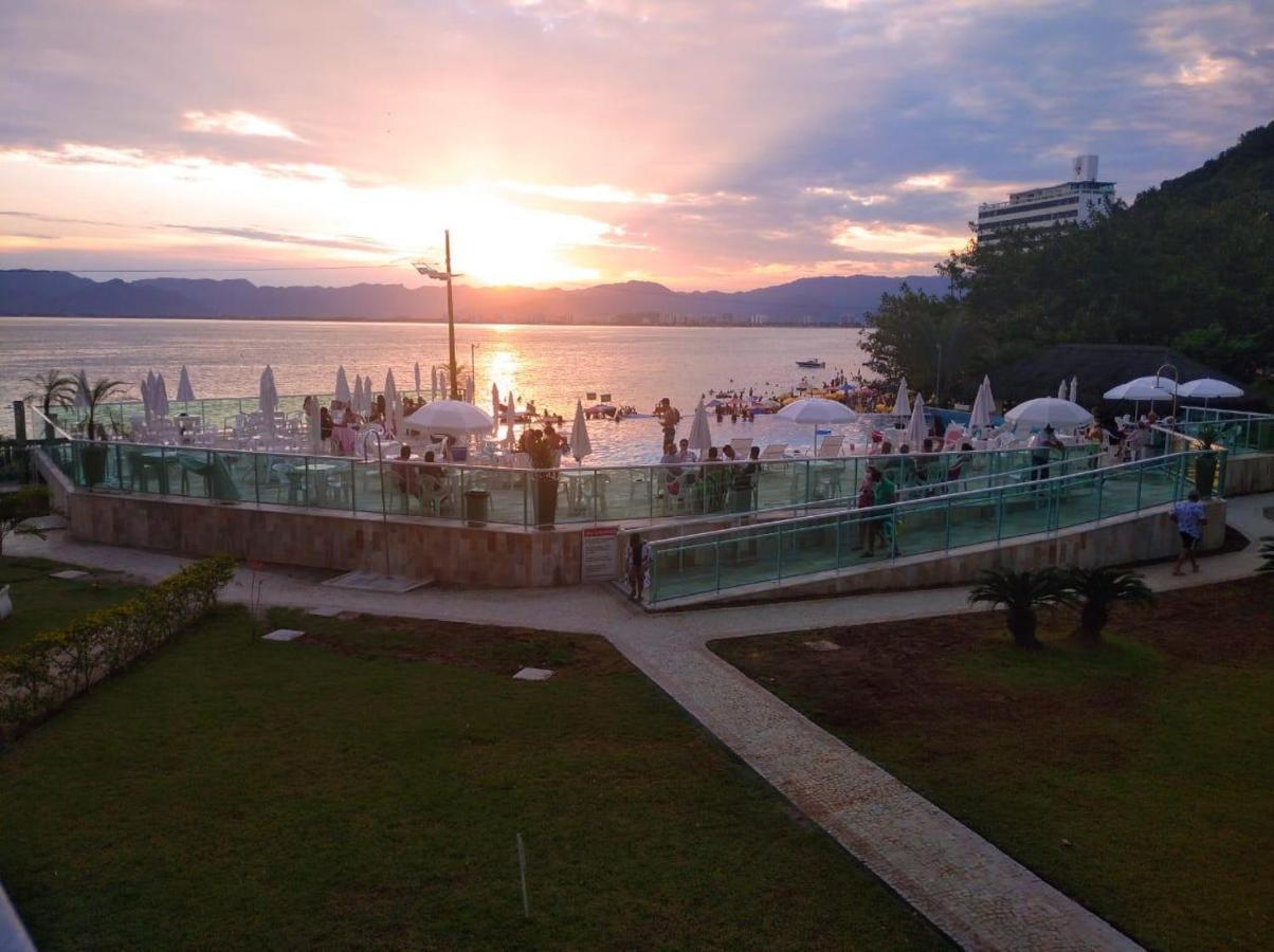 Apartamento Pe Na Areia Frente Para O Mar E Piscina Na Prainha Caraguatatuba Eksteriør billede